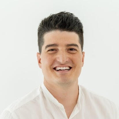 Ben Debayle Headshot